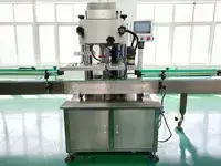 Automatische 4-Rad-Verschließmaschine